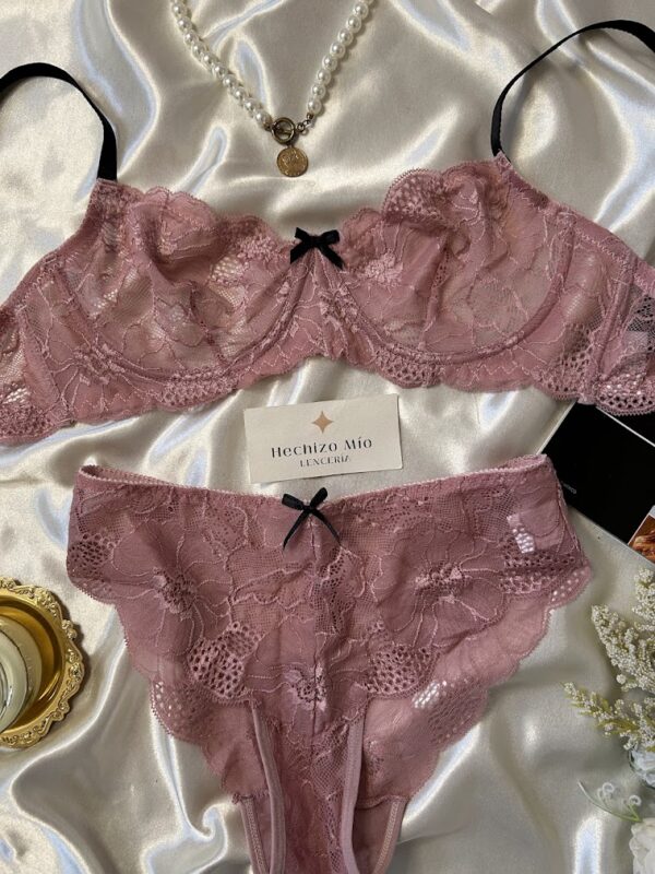 Conjunto Marianne