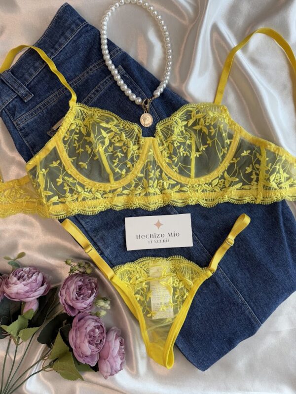 Conjunto Agata