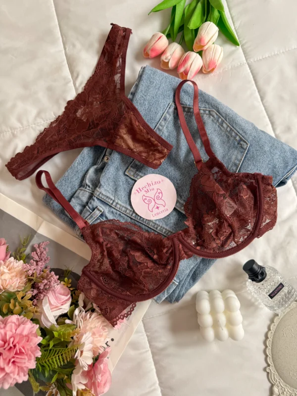 Conjunto Thelma