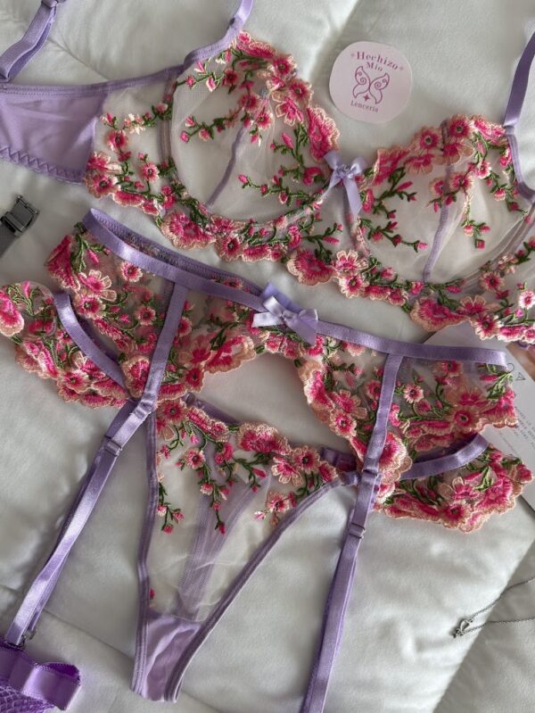 Conjunto Alanis