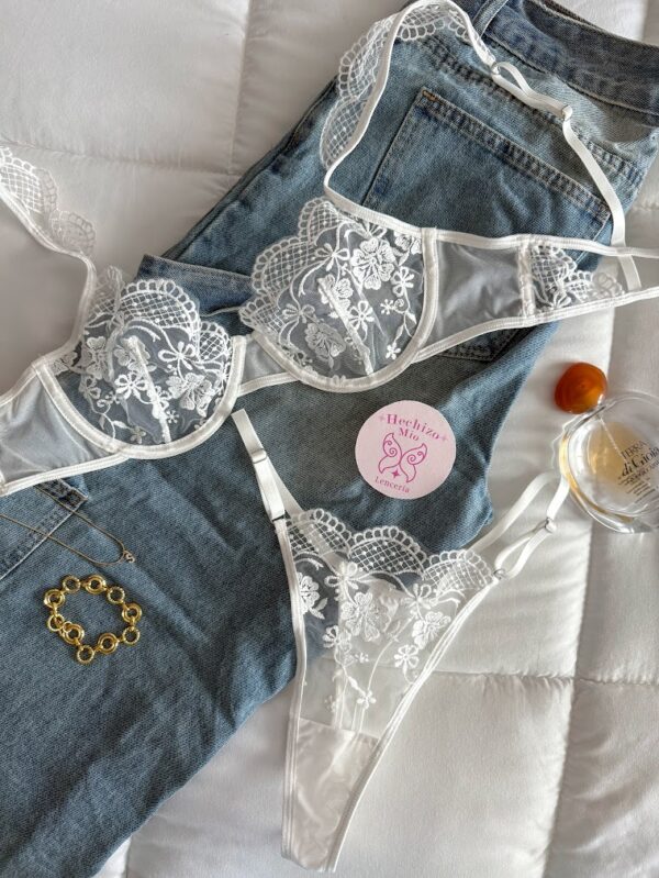 Conjunto Astrid