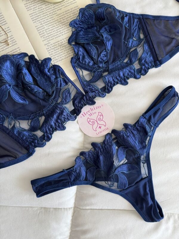 Conjunto Tolly