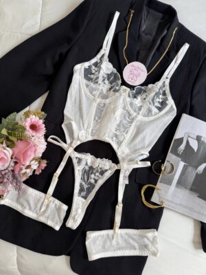 Conjunto Uxia