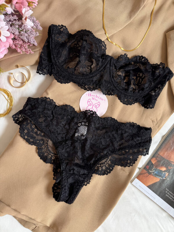 Conjunto Laura