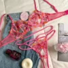 Conjunto Isis